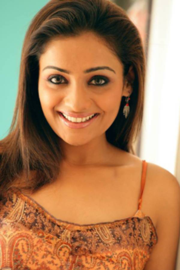 மிரட்டல் நடிப்பு 