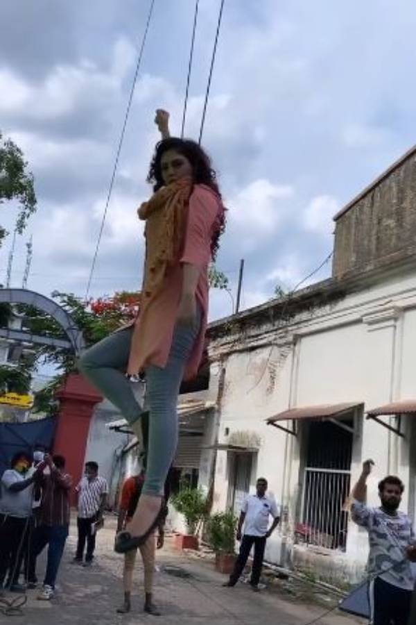 பதறும் நெட்டிசன்ஸ்