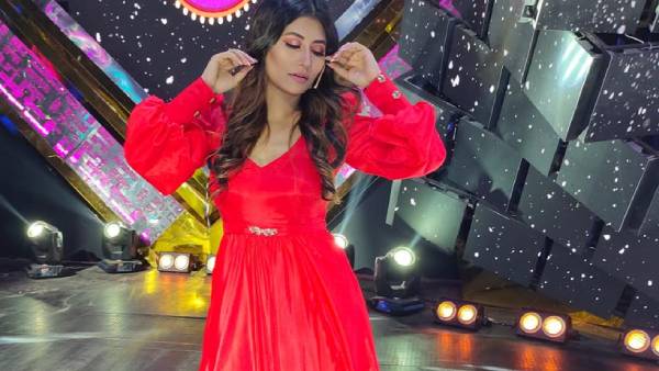 நடுவர்களை கவரனும் 