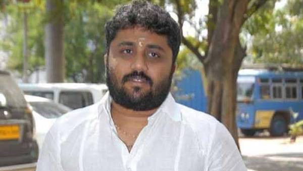 பெட்ரோல் பம்ப் 