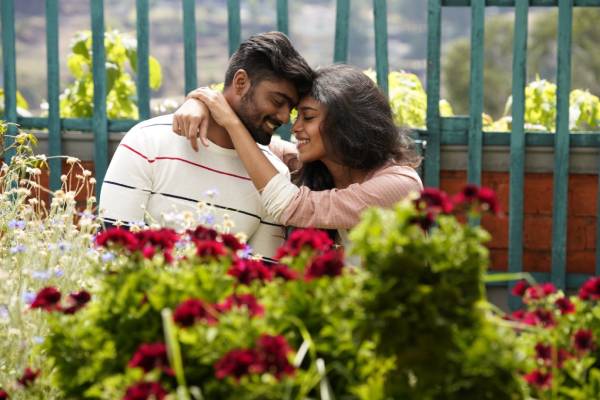 திரையரங்கில் குடும்பங்கள் 