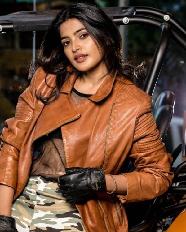 கெத்து போட்டோஷூட் 