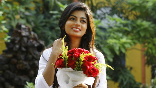 அழகான நடிப்பு