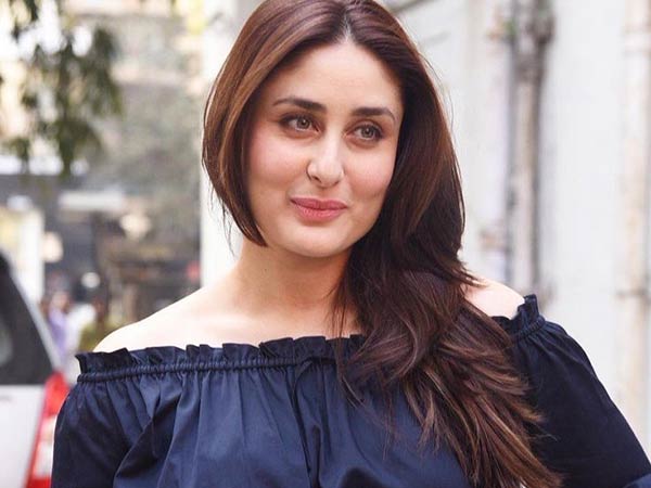 மூன்று கான்களுடன் மூன்று கான்களுடன்