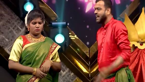 பிபி ஜோடிகள் நிகழ்ச்சியில் பிபி ஜோடிகள் நிகழ்ச்சியில்