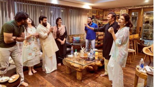 மோகன்பாபு கொடுத்த விருந்து