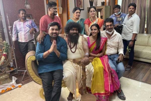 பாட்டும் ரீமேக்கா 