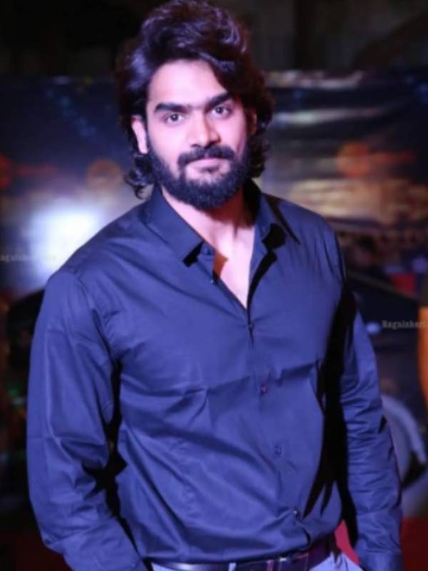 நடிகர் கார்த்திகேயாவுக்கு திருமண நிச்சயம் நடிகர் கார்த்திகேயாவுக்கு திருமண நிச்சயம்