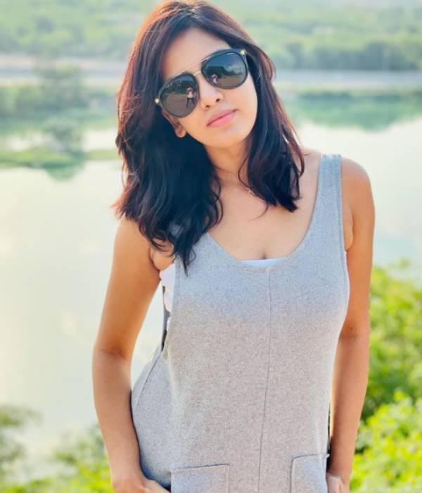 சீரியல் நடிகை பவானி ரெட்டி 