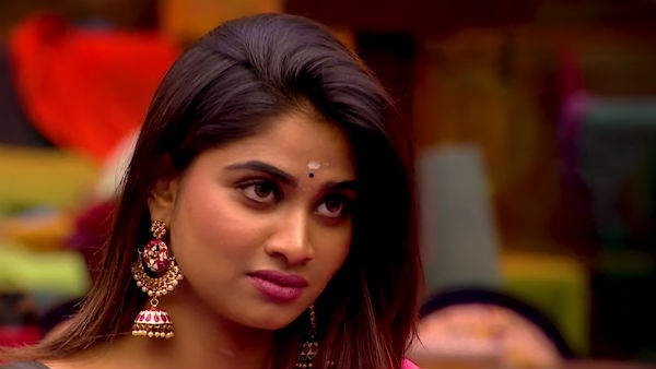 பிக்பாஸில் பிரபலமான ஷிவானி