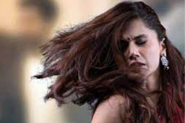 கணவன் எப்படி கை நீட்டலாம்