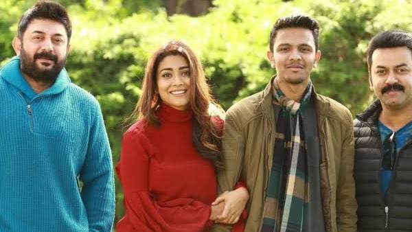 தனுஷ் ஸ்டைலில் பாதியும்