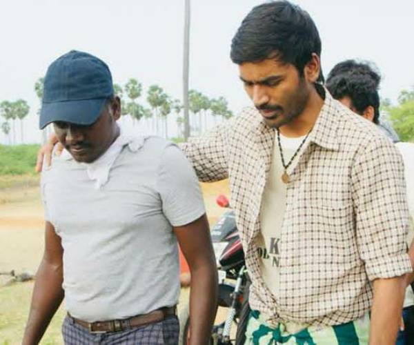 உணர்ச்சி பூர்வமாக உணர்ச்சி பூர்வமாக