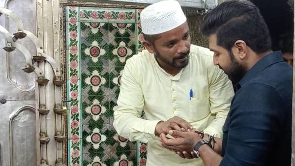 இத்தனை படங்களா இத்தனை படங்களா