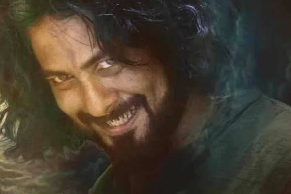 ஹாலிவுட் நடிகர் ஜேம்ஸ் பாரட்