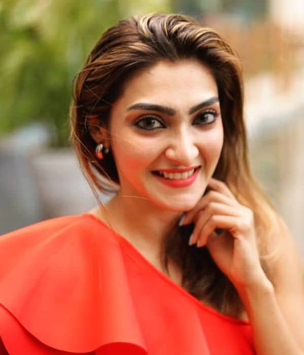 வில்லா டு வில்லேஜ்