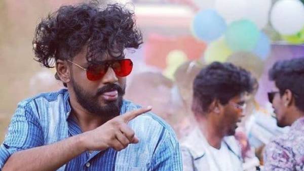 ஹீரோவாக அவதாரம்