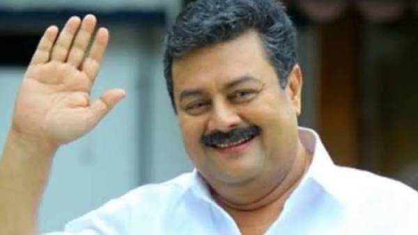 முன்னணி வில்லன் நடிகர் முன்னணி வில்லன் நடிகர்