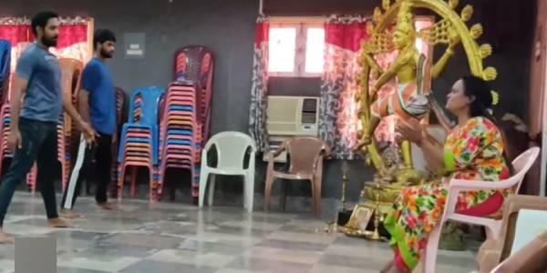 பிரம்மாண்டமாக பாடல் உருவாகிறது