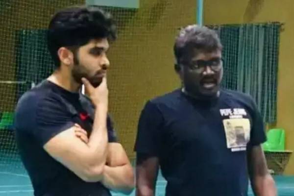 கபடி வீரராக துருவ் கபடி வீரராக துருவ்