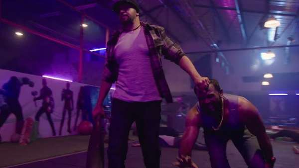  அட்டகாசமான ஸ்னீக் பீக்