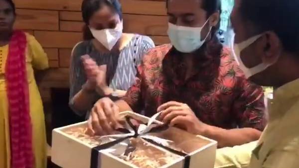 இந்திய படங்களுடன் போட்டி