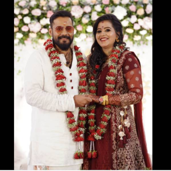 பாலாவின் வாழ்க்கை - விஸ்வாசம் படம்