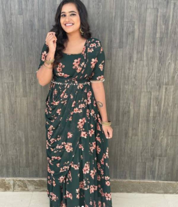 நயன்தாராவுக்கு தங்கச்சி