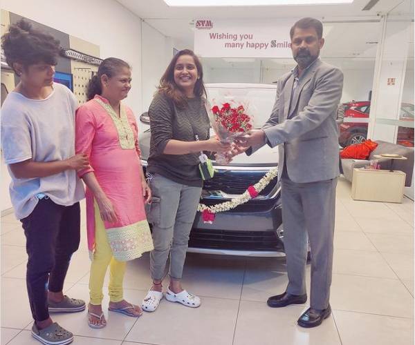 புது கார்