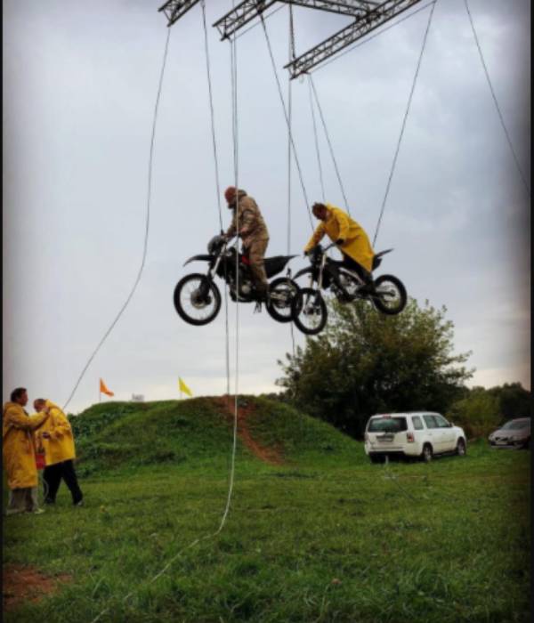 பிடிஎஸ் ஃபோட்டோஸ் 