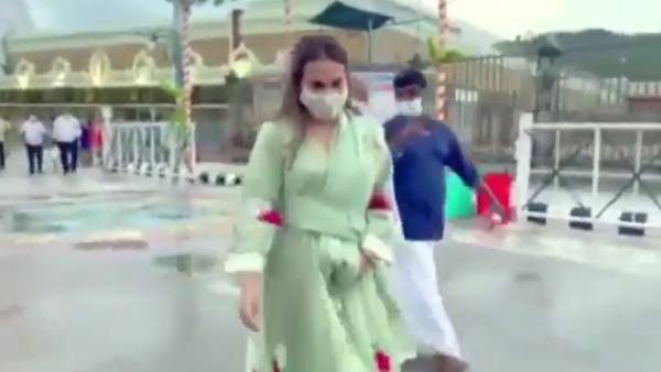 திருப்பதியில் சாமி தரிசனம்