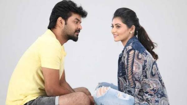 திகில் படத்தில் 