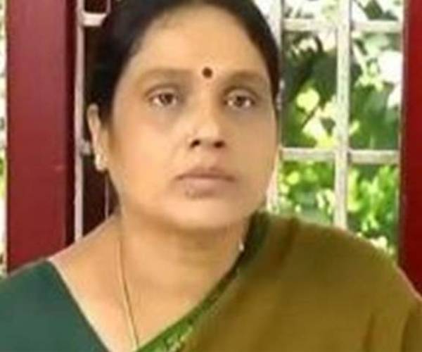 அதிர்ச்சி மேல் அதிர்ச்சி அதிர்ச்சி மேல் அதிர்ச்சி