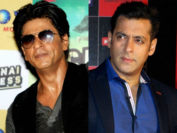 கடுமையான நேரத்தில் கைகொடுப்பேன் கடுமையான நேரத்தில் கைகொடுப்பேன்