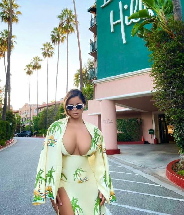 மீண்டும் அமெரிக்கா