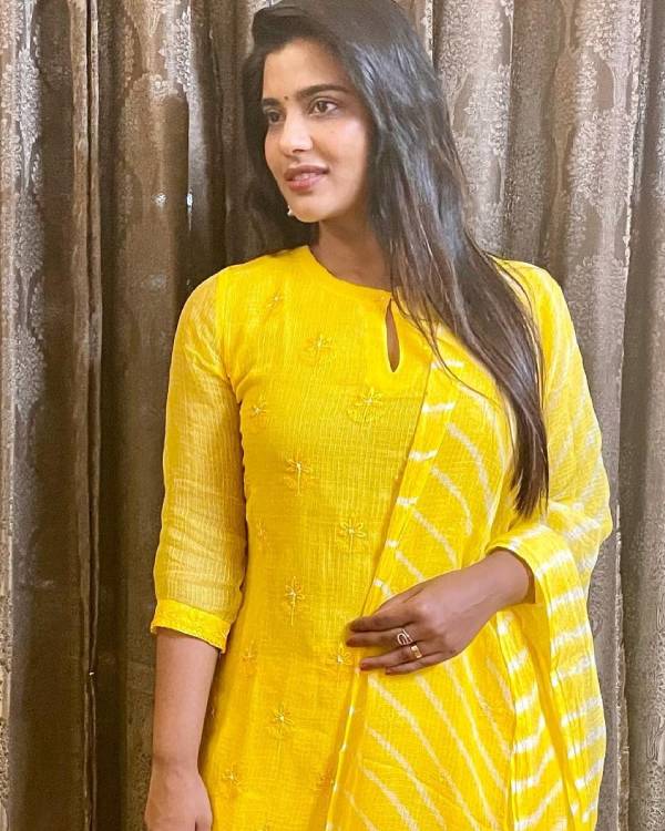 கதாநாயகிக்கு முக்கியத்துவம் தரும் கதைகளில்