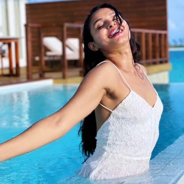 பேயாக நடித்துள்ளதாக