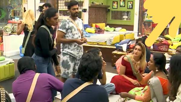 செம கோவத்தில் தாமரை