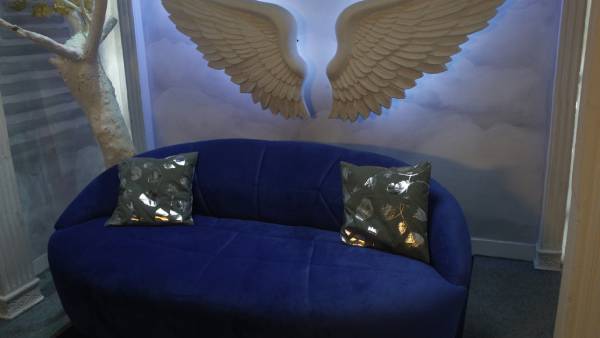 கன்ஃபெஷன் ரூம் கன்ஃபெஷன் ரூம்