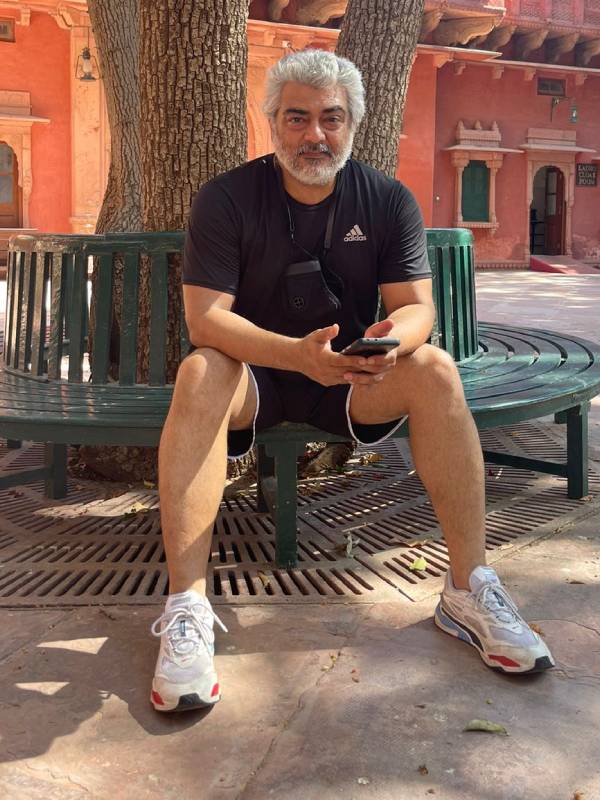 யாசர்லூ வை சந்தித்தார்