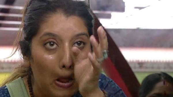 மைக் பத்திரம் 