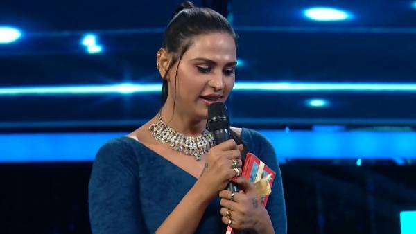 முதல் திருநங்கை முதல் திருநங்கை