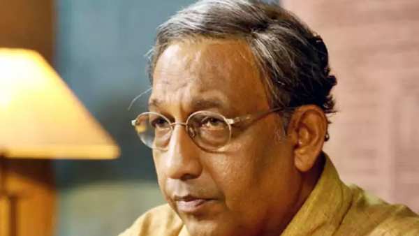 மருத்துவமனையில் மறைவு