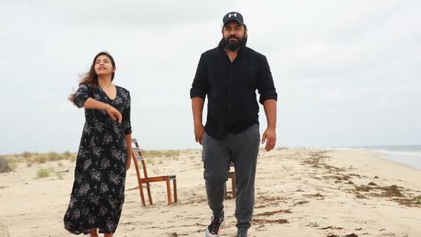 தனுஷ்கோடியில்