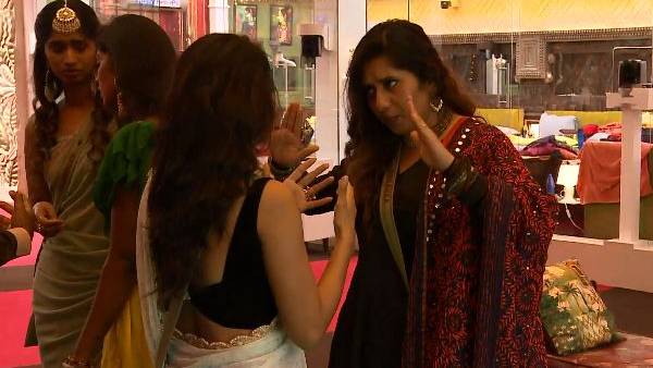 சமாதானம் செய்த பிரியங்கா