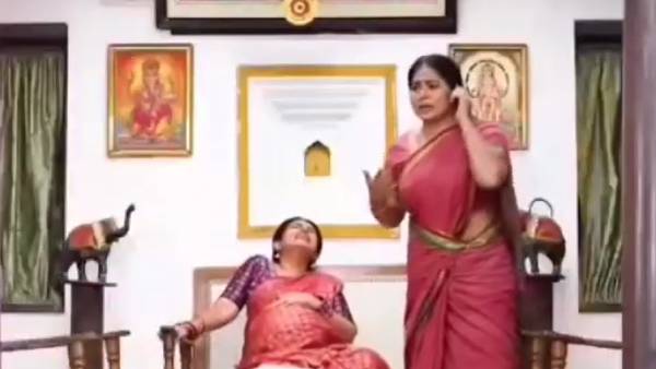 பிரசவ வலியில் துடிக்கும் தனம் பிரசவ வலியில் துடிக்கும் தனம்