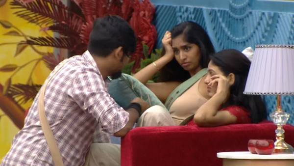 இன்ஃபுளுயன்ஸ் செய்யும் அபிஷேக் 