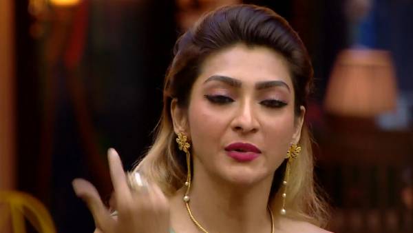 அப்பா இல்லாத குறை தெரியாமல் 