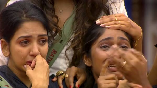 விளாசும் நெட்டிசன்ஸ் 