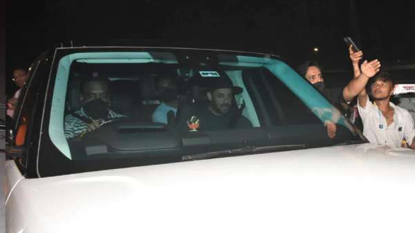 நள்ளிரவில் சென்ற சல்மான் கான் 